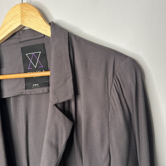 Talula Open Blazer size 2 - Picture 16 of 16